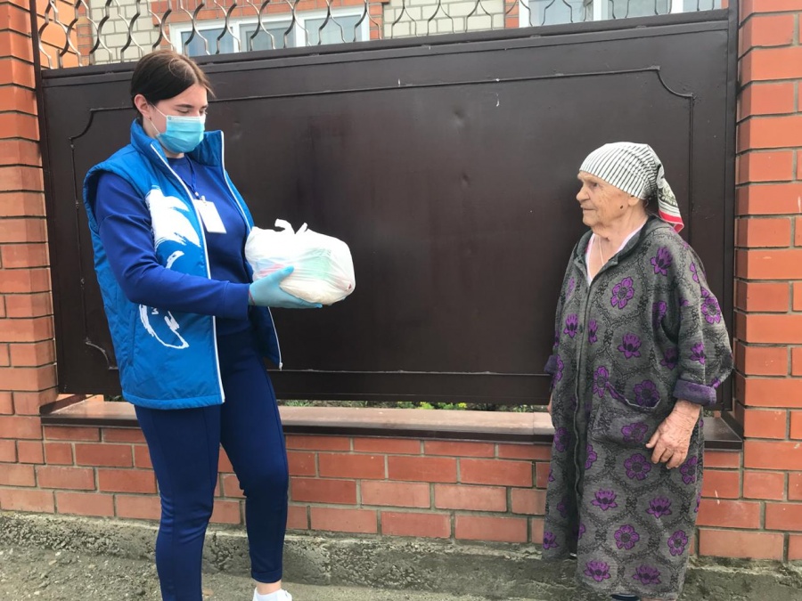 Нуждающиеся в помощи жители Каневского района получат еще сто продуктовых наборов Нуждающиеся в помощи жители Каневского района получат еще сто продуктовых наборов