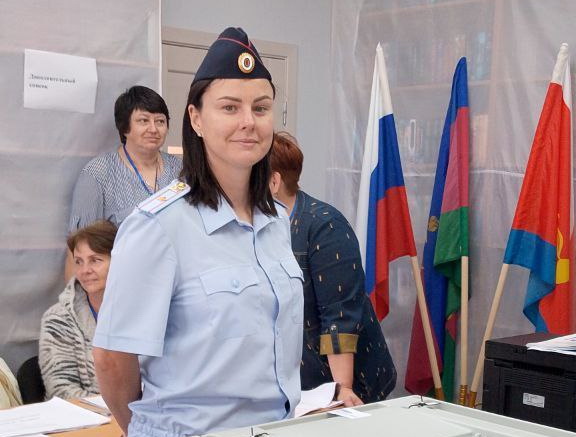 Сотрудники Отдела МВД России по Каневскому району обеспечивали правопорядок и безопасность граждан на районных выборах