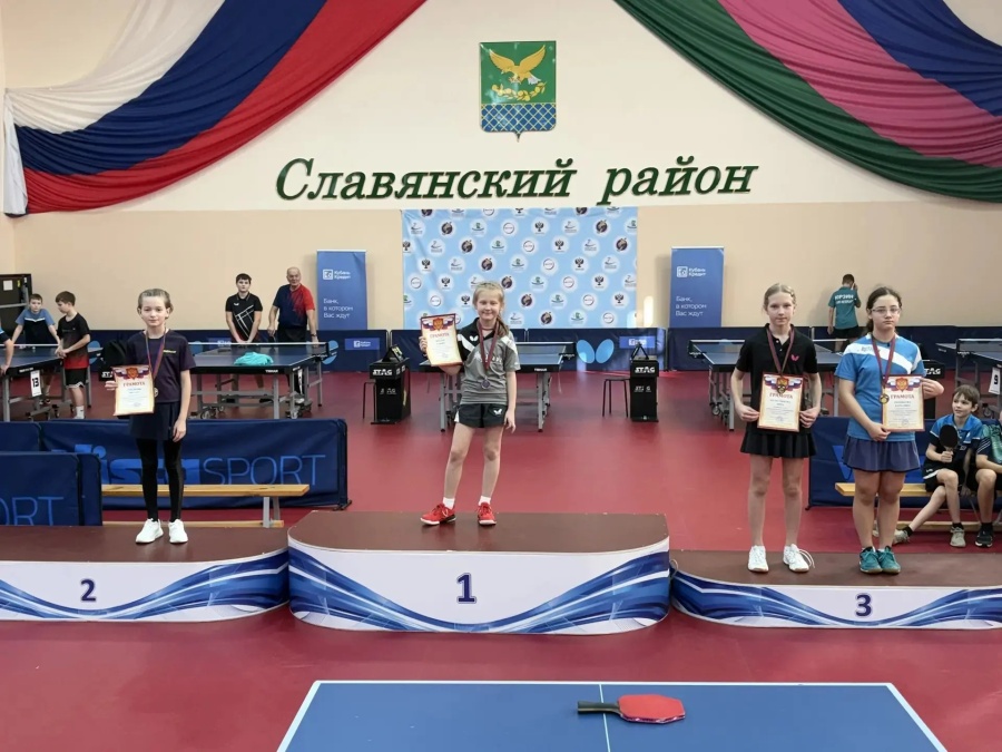 Каневчане заняли призовые места в соревнованиях по настольному теннису и волейболу
