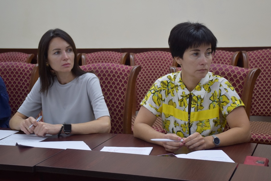 Промежуточные итоги летней оздоровительной кампании обсудили в администрации района 21 июля