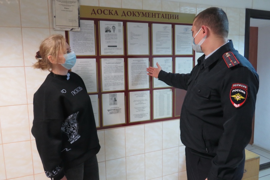 Представитель общественности проверила условия содержания граждан, подвергнутых административному аресту