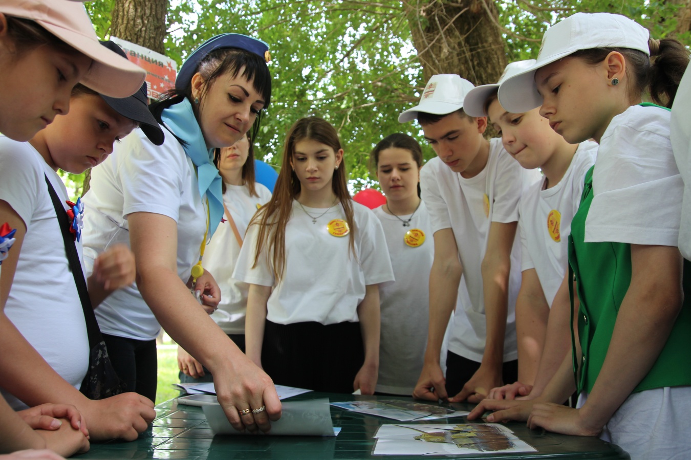 Первый районный фестиваль детских и молодежных объединений провели в каневском парке 300-летия ККВ