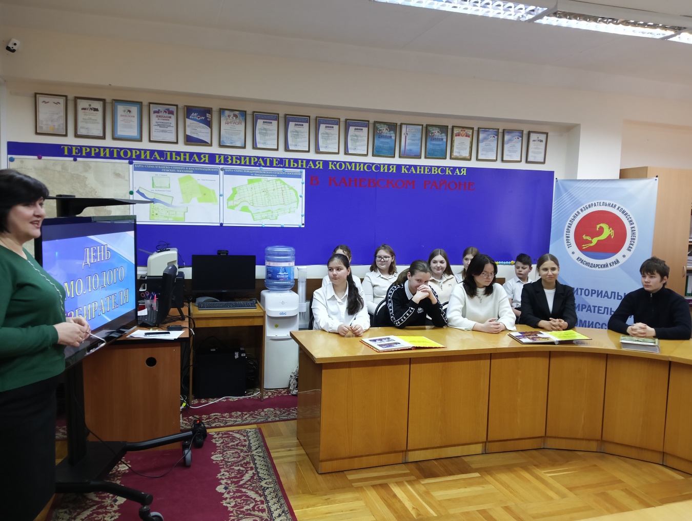 День открытых дверей для будущих избирателей 