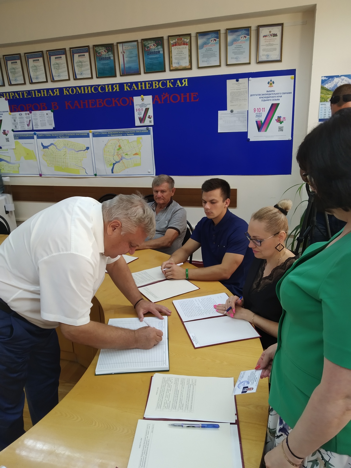 Заседание ОИК одномандатного избирательного округа № 22 по вопросу регистрации Лыбанева В.В. в качестве кандидата в депутаты Законодательного Собрания Краснодарского края