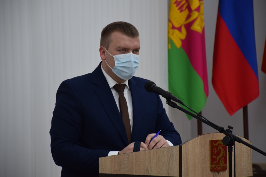 Новым заместителем главы Каневского района по вопросам строительства, архитектуры и ЖКХ стал Иван Луценко