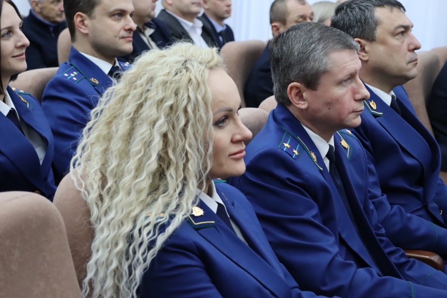 12 января прокуратура Российской Федерации отмечает свое 302-летие