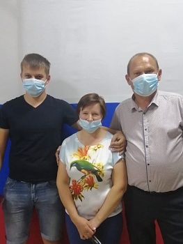 В Каневском районе на избирательные участки приходят целыми семьями