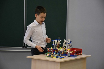 Новая школа станицы Каневской распахнула двери для учащихся и педагогов
