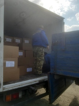 Семьи района продолжают получать помощь в условиях карантина