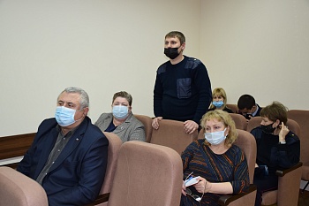 Восемь административных материалов рассмотрели на заседании комиссии по делам несовершеннолетних