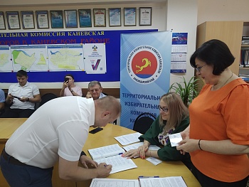 Заседание ТИК Каневская