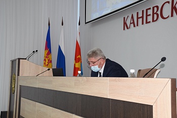 В «прямой линии» с губернатором Кубани участвует глава Каневского района Александр Герасименко