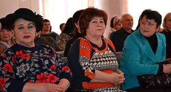 Главы Новоминского и Новодеревянковского сельских поселений отчитались о своей деятельности за прошлый год