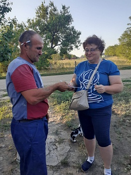 Члены УИК проводят адресное информирование избирателей о выборах