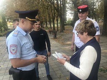 В Каневском районе общественник проверила работу нарядов патрульно-постовой службы