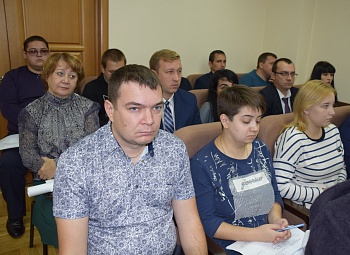 Глава района встретился с молодыми депутатами нового созыва