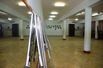  В рамках краевой программы "Развитие культуры" продолжается капитальный ремонт танцевального зала РДК