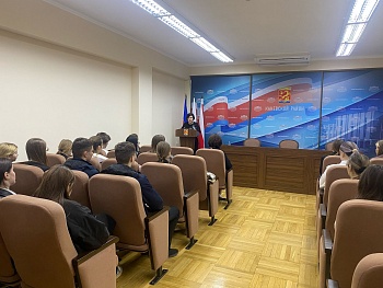 Образовательная встреча «Мы молодые нам выбирать» 