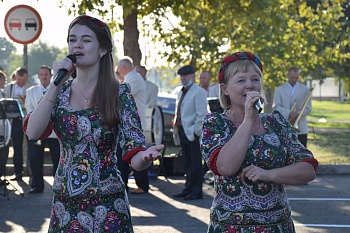 В день выборов в Каневском районе торжественно открыли новый участок