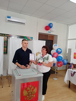 Молодёжь активно участвует в голосовании