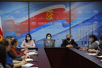 В райадминистрации провели совещание о проведении работ по выявлению правообладателей ранее учтенных объектов недвижимости