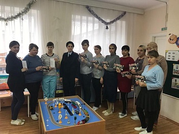 Каневские полицейские провели занятия с юными участниками дорожного движения