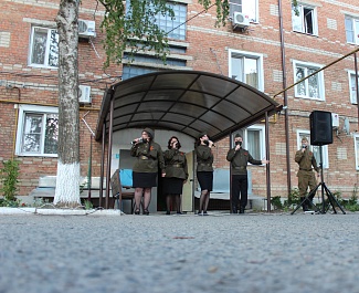 Каневчане спели «День Победы»