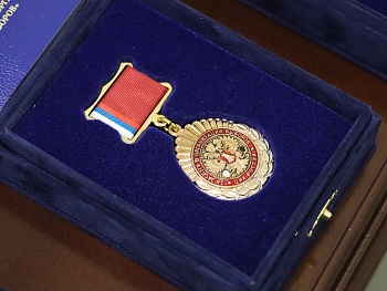 Организаторам выборов вручены федеральные награды