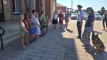 Профилактическую акцию «Лето без опасности!» провели в Стародеревянковской