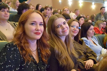 В Каневском РДК отметили День учителя