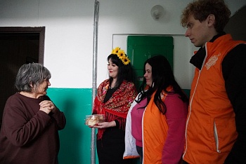 Мы к вам с блинами