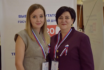 Земляки спешат на избирательные участки
