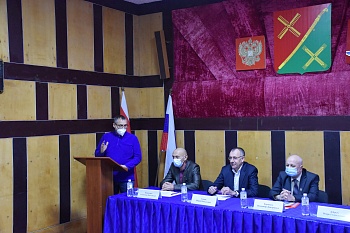 О проделанной работе за год отчитались главы Стародеревянковского, Красногвардейского, Привольненского и Челбасского сельских поселений