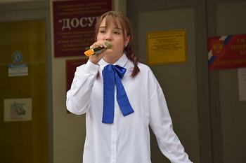 На избирательных участках звучит музыка