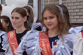 Глава района поздравил лицеистов с окончанием учебного года