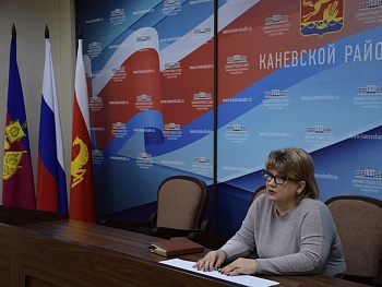 О повышении цен на медицинские маски в аптеках района можно сообщить по телефону «горячей линии»