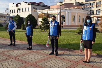Памяти павших будьте достойны...