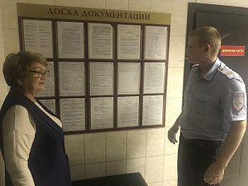 Общественник проверила условия содержания граждан, подвергнутых административному аресту