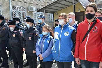 Более 8 миллионов рублей отдали жители района в руки мошенников 