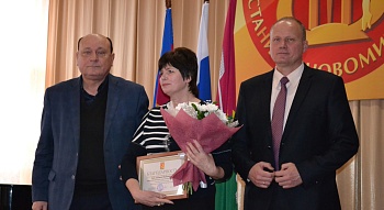 Главы Новоминского и Новодеревянковского сельских поселений отчитались о своей деятельности за прошлый год