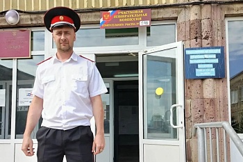 Казаки следят за порядком