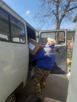 Семьи района продолжают получать помощь в условиях карантина