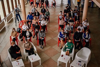 В КАНЕВСКОМ РАЙОНЕ 29 ОКТЯБРЯ ВЫБРАЛИ РУКОВОДЯЩИЙ СОСТАВ УЧЕНИЧЕСКОГО СОВЕТА МУНИЦИПАЛИТЕТА