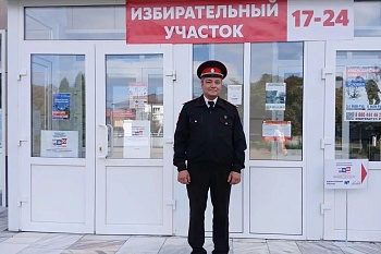 Казаки следят за порядком