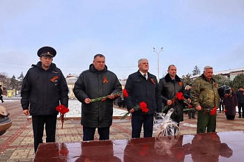 В память о героях-освободителях…