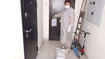 Жители Каневского района голосуют на дому