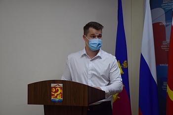 Финалистов и полуфиналистов конкурса «Лидеры Кубани» наградили благодарственными письмами главы района