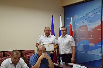 Безопасность на дорогах обсудили в районной администрации