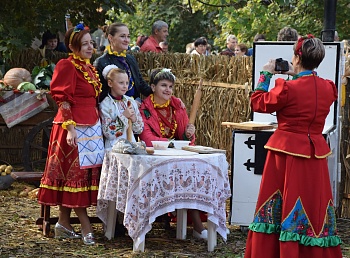 Каневчане снова в лидерах по итогам жатвы 2019 года