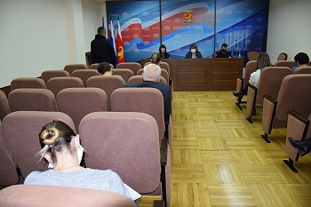 Восемь административных материалов рассмотрели на заседании комиссии по делам несовершеннолетних